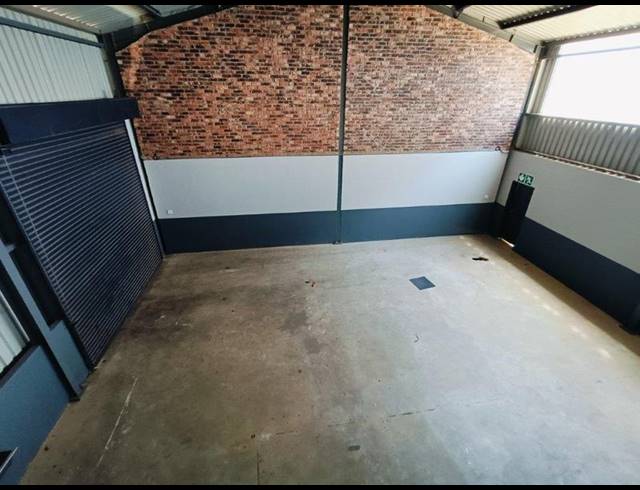 INDUSTRIAL PROPERTY TO RENT IN HALFWAY HOUSE